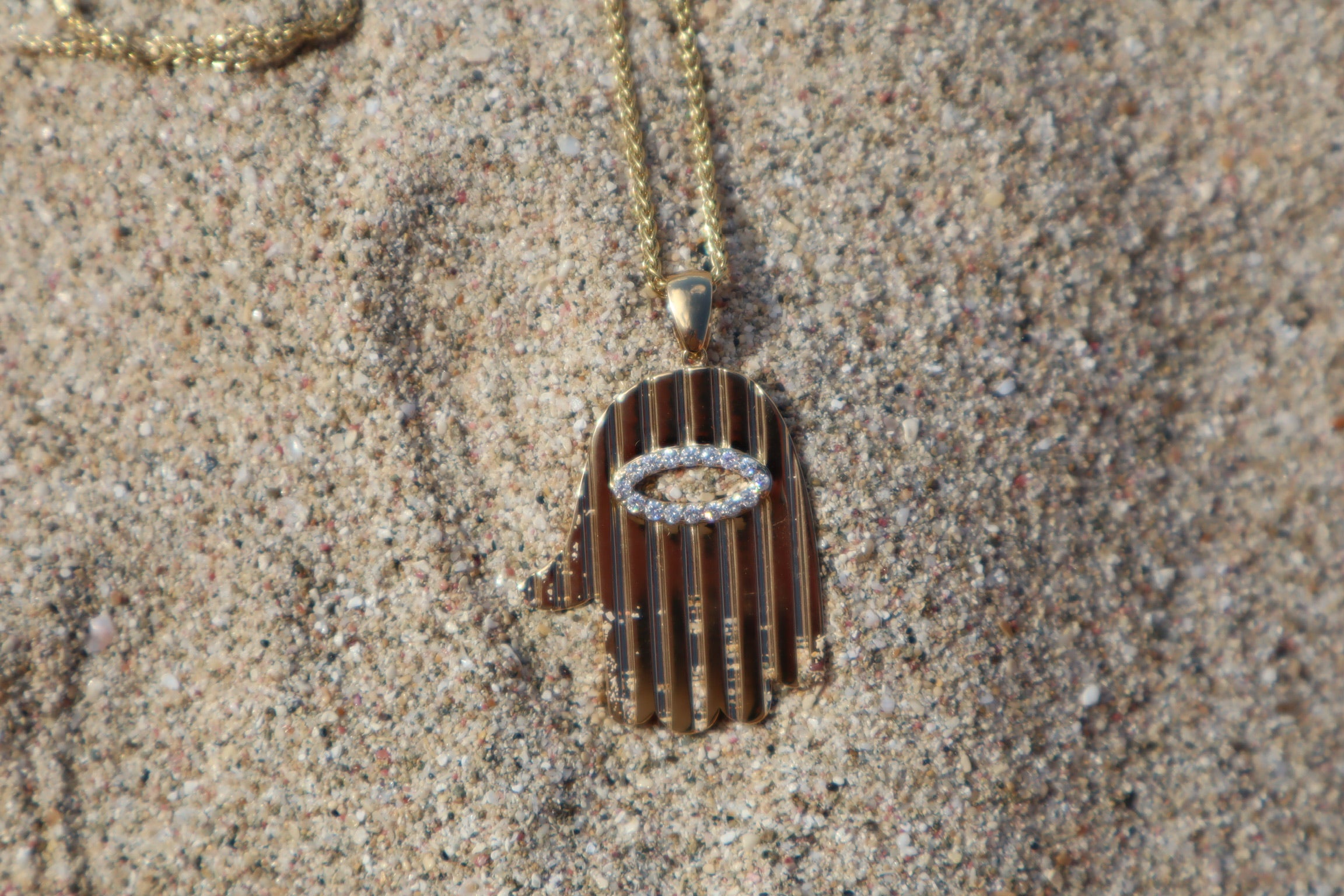 Golden Royal w/ Diamonds