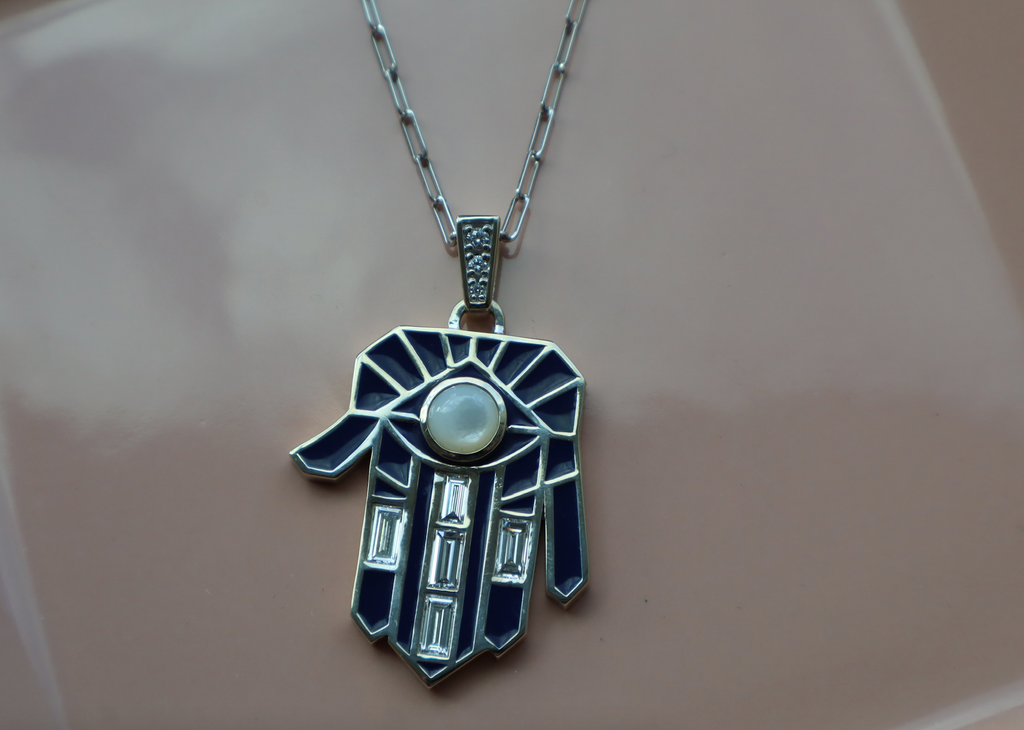 Mother of Pearl Guardian Hamsa