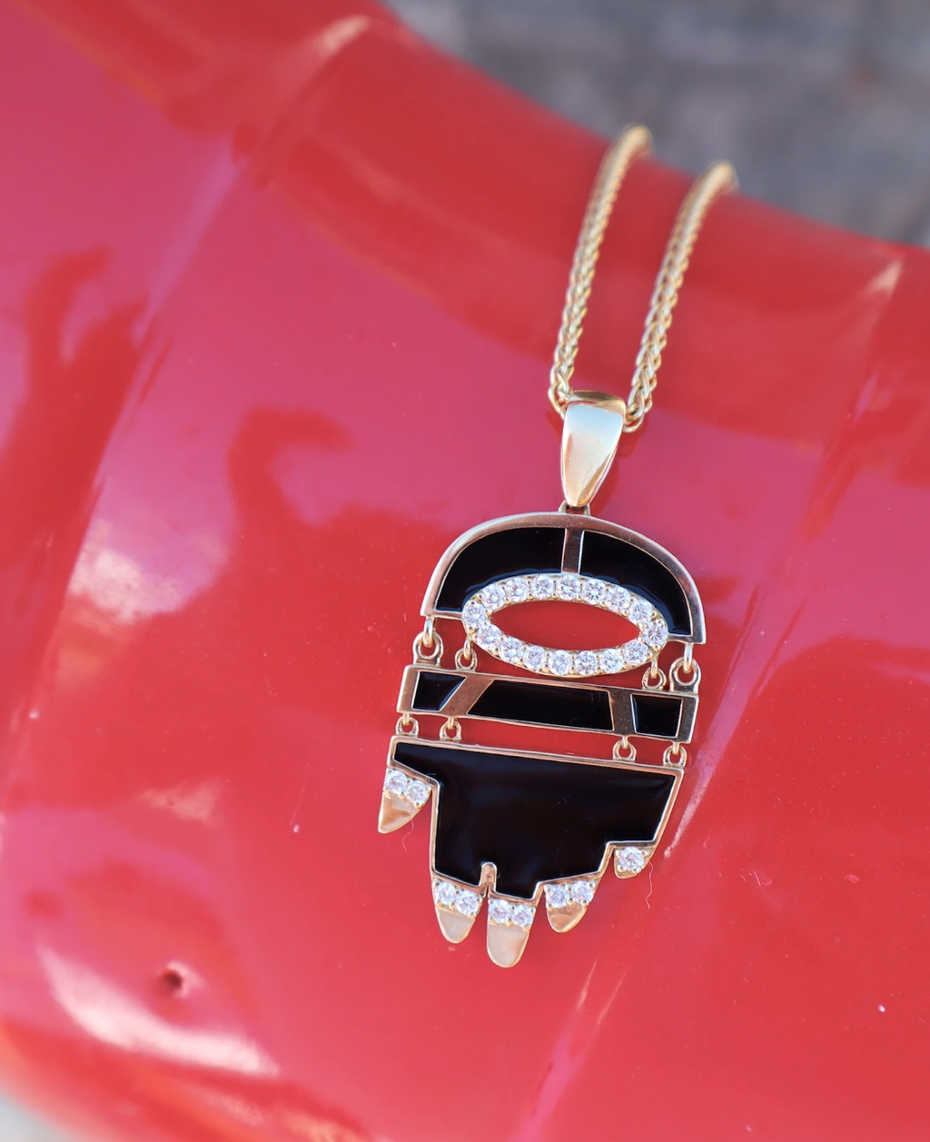 Noir Hamsa w/ Diamonds